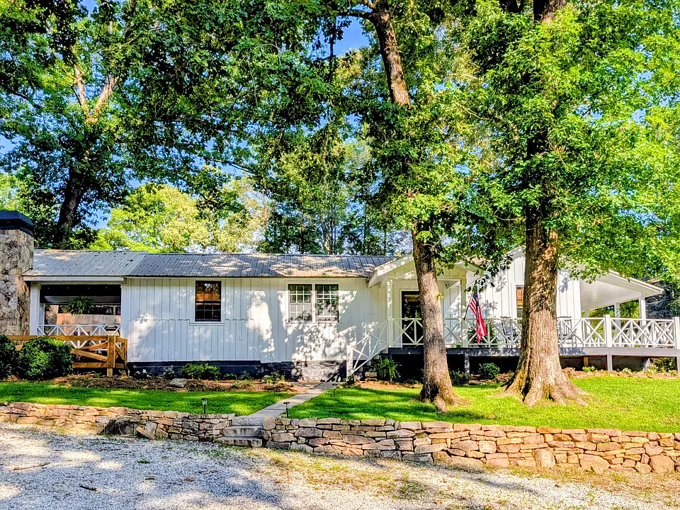 10 Oasis Rd