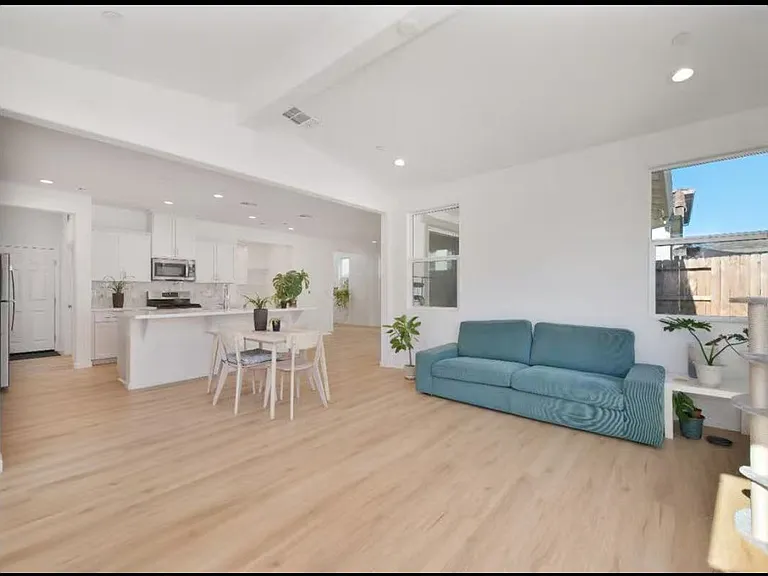 4317 Lace Fern St — Photo 6
