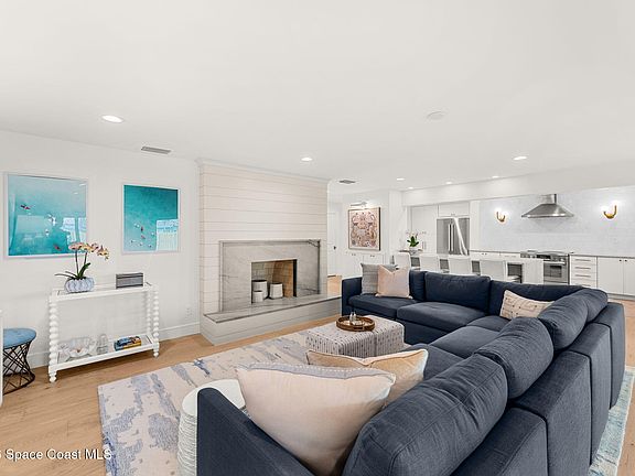 2nd image of 412 Magnolia Ave