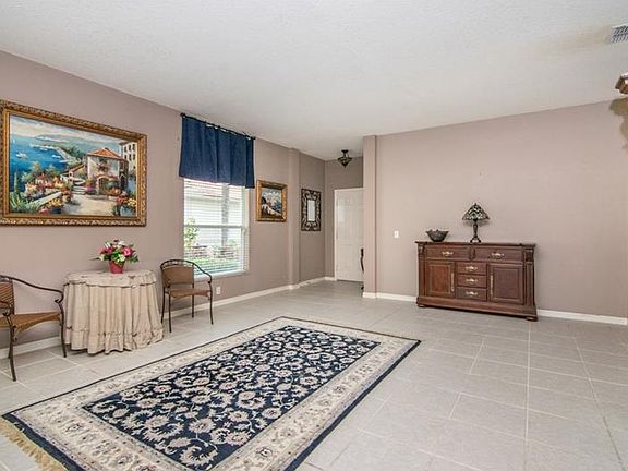 3rd image of 10248 Devonshire Lake Dr