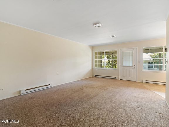 4th image of 317 Coventry Court #D