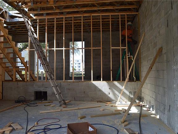 3rd image of 4808 W McElroy Ave #5