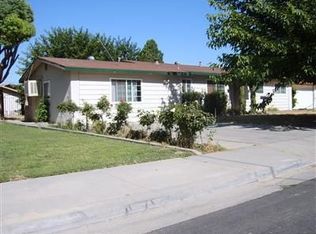 397 S 3rd St, Kerman, CA 93630