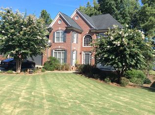 1360 Chattahoochee Run Dr, Suwanee, GA 30024