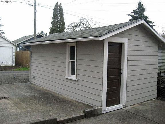 4th image of 309 NW 41st St