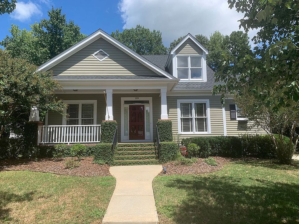 Beautiful Craftsman style 