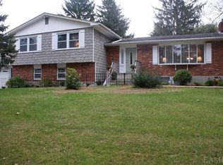 5 Lindy Dr, Carmel, NY 10512