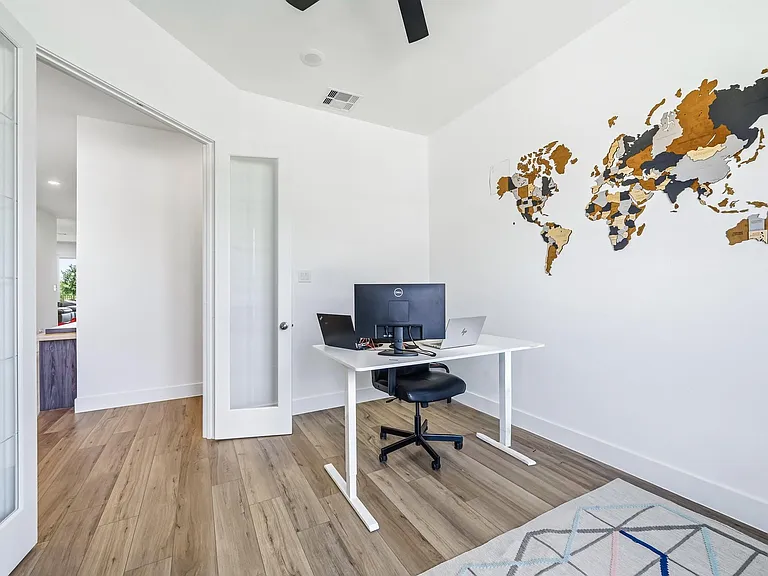31051 Sun Valley Dr — Photo 8