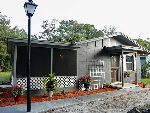 2nd image of 1609 Peach Ave
