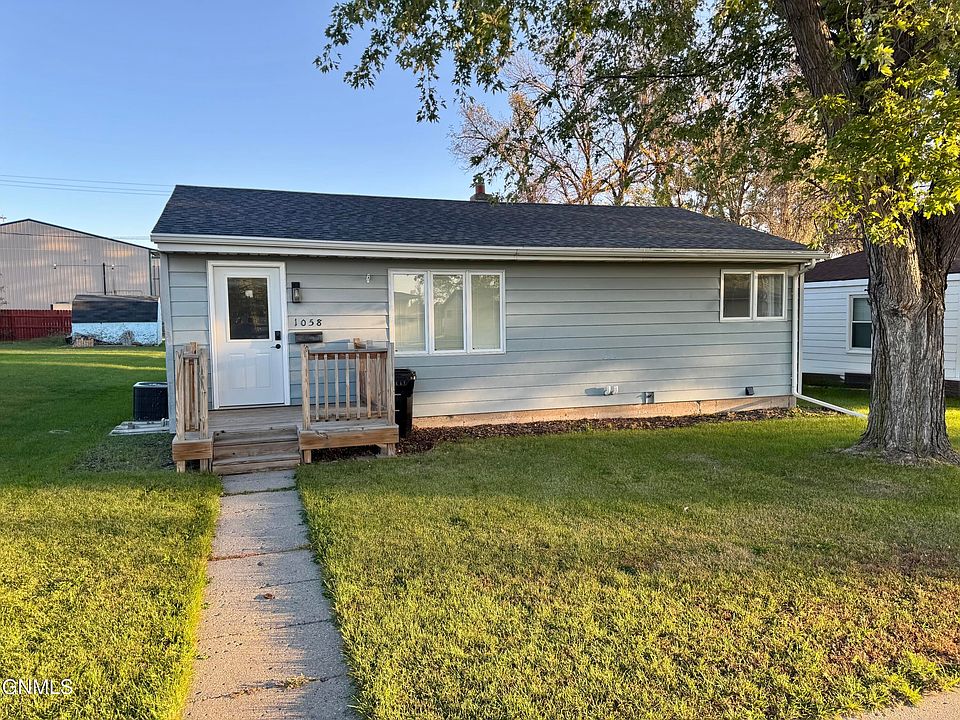 1st image of 1058 5th St SW