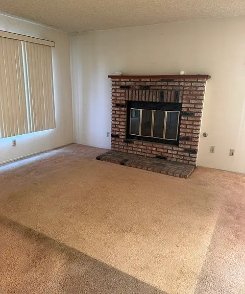 9513 Cedar St — Photo 4