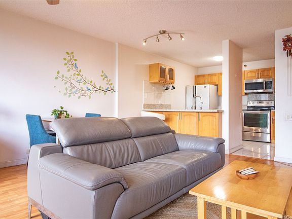 2nd image of 60 N Beretania St APT 604