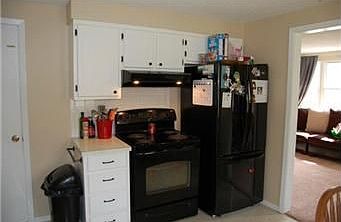 5th image of 2400 Garland St