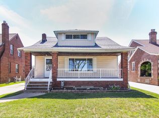 6821 Ackley Rd, Parma, OH 44129