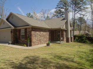 1 Burghley Ln, Bella Vista, AR 72714