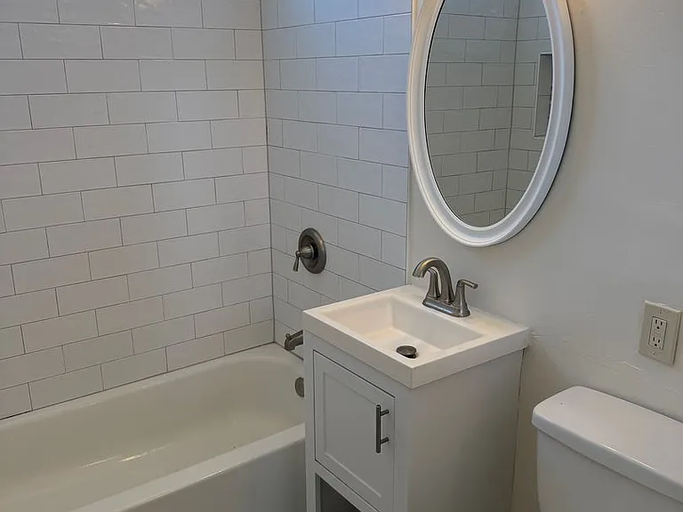 3805 Voltaire St — Photo 13