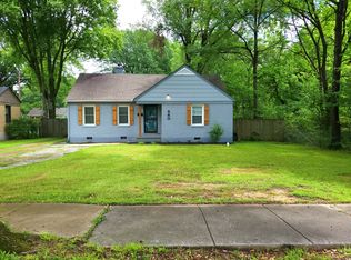 582 Vaughn Rd, Memphis, TN 38122