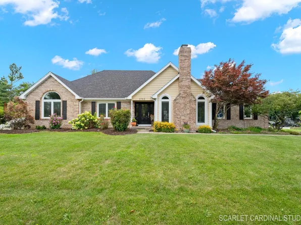 1703 Conan Doyle Rd, Naperville, IL 60564