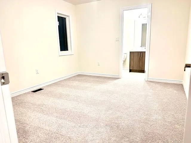 303 Fleetwood Dr — Photo 16