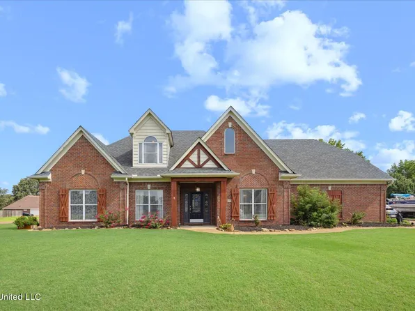 3779 E Pointe Dr, Southaven, MS 38672