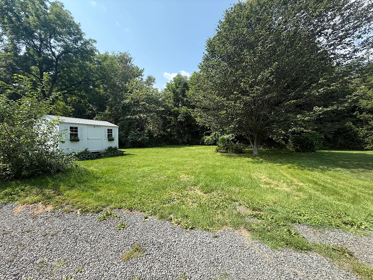 2 bed, 874 sqft, $2,250 — Photo 2