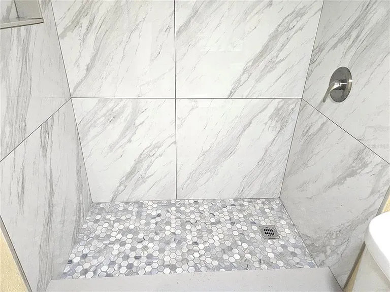 350 73rd Ave #4 — Photo 15