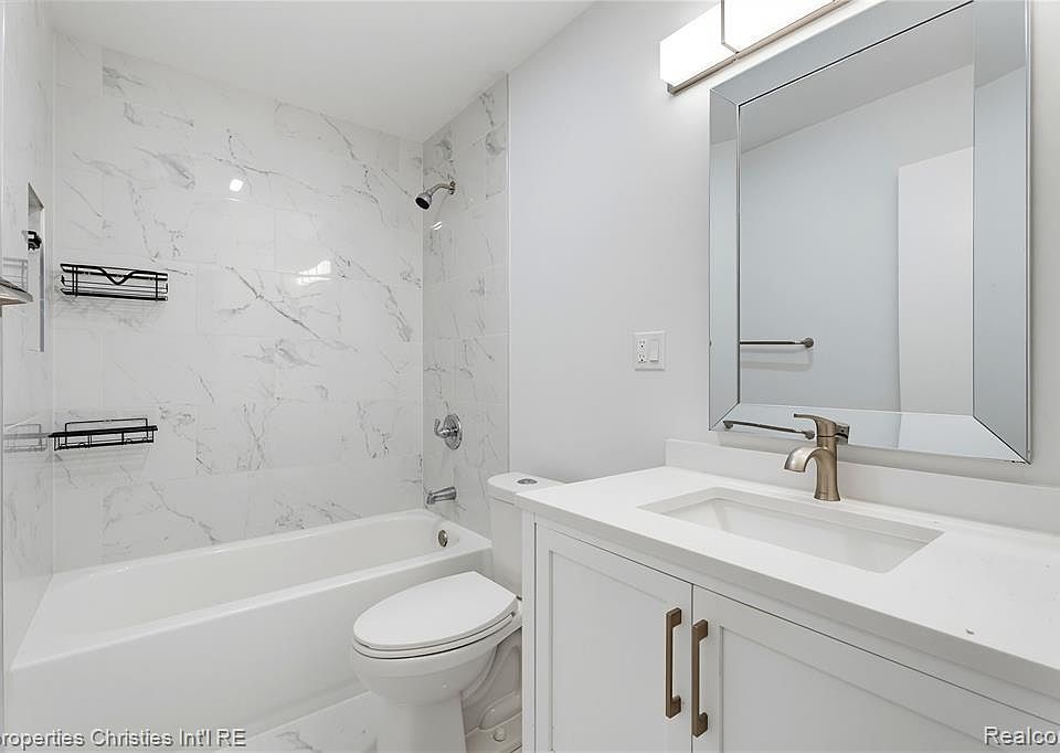 4494 Burnley Dr, photo 26