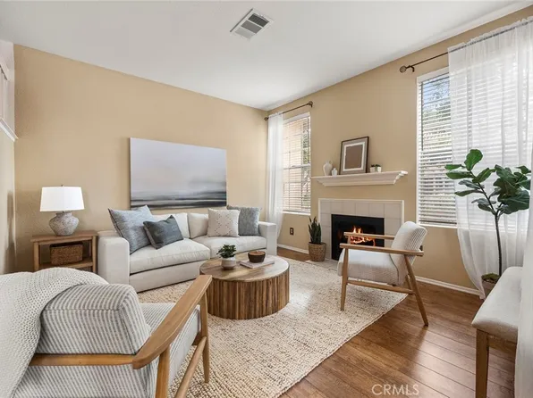 127 Gallery Way, Tustin, CA 92782