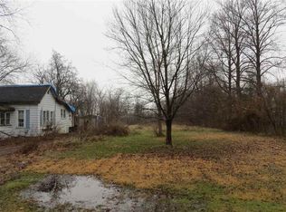 1956 W Railroad St, New Castle, IN 47362