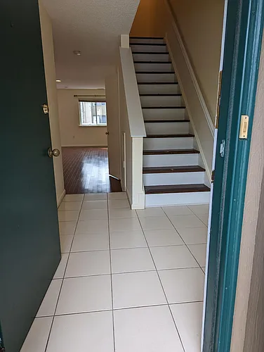 220 Hampshire Dr #220 Photo 1