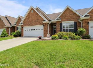 163 River Garden Ct #97, Sevierville, TN 37862