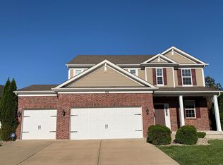 876 Ashton Way Cir, Eureka, MO 63025