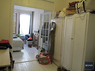 Rented by Bond New York