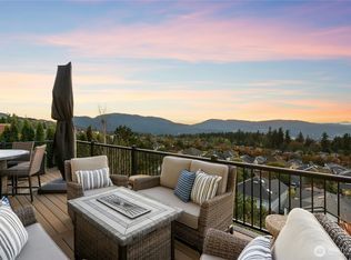 1685 30th Ave NE, Issaquah, WA 98029