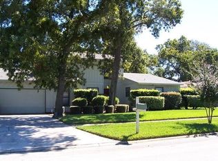 4041 Greenwillow Ln E, Jacksonville, FL 32277