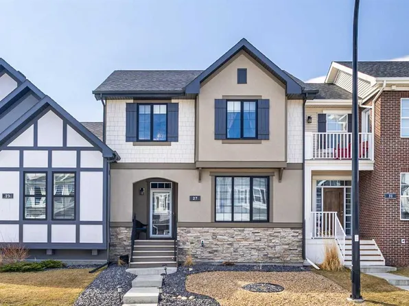 27 N Cooperswood Ct SW, Airdrie, AB T4B 5E9