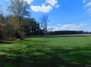 1303 Edge Hill Rd, Perkasie, PA 18944