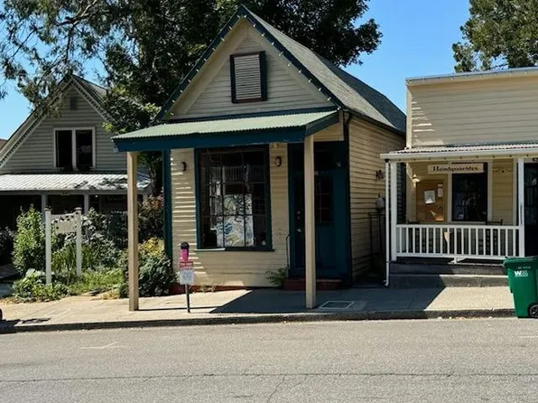 423 Broad St, Nevada City, CA 95959