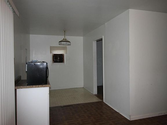 5th image of 4926 Sutherland Dr