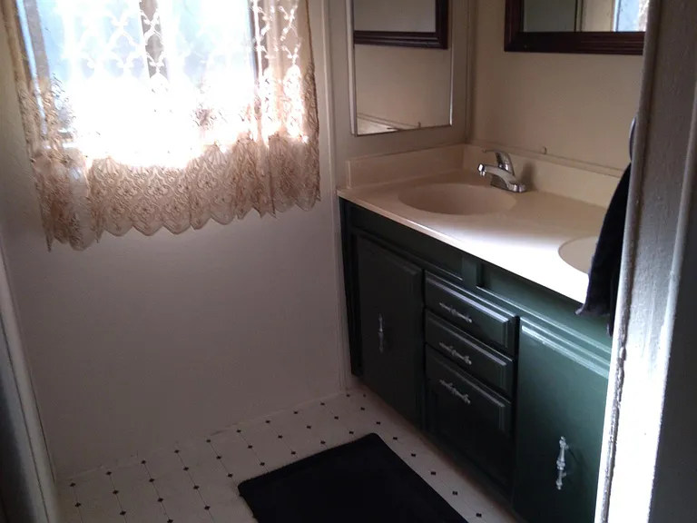 1365 E McVicar Ave — Photo 28