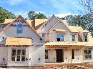 15 Triple Crown Way, Forsyth, GA 31029