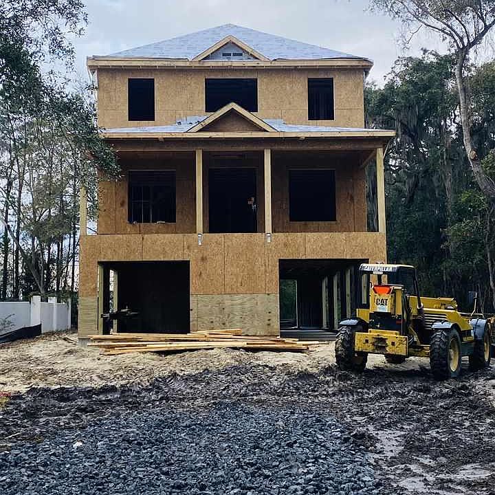2nd image of Grackle Ln