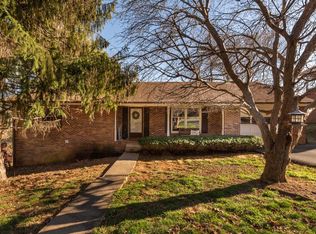 2605 Eston Dr, Staunton, VA 24401