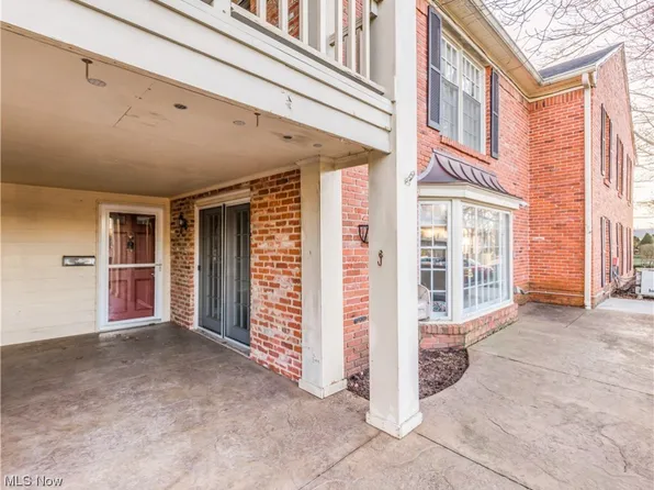 1240 Ashford Ln APT 1A, Akron, OH 44313