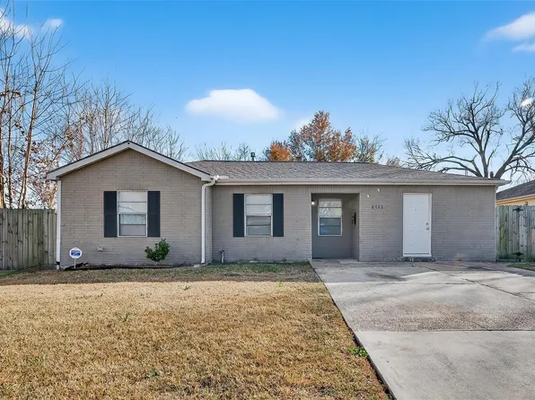 8782 Flossie Mae St, Houston, TX 77029