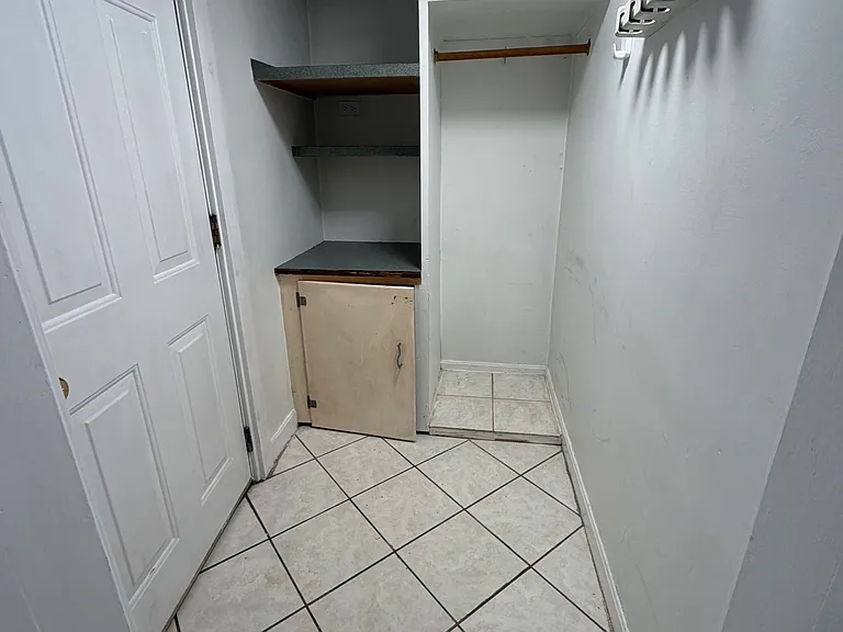 231 Leyden St #B — Photo 10