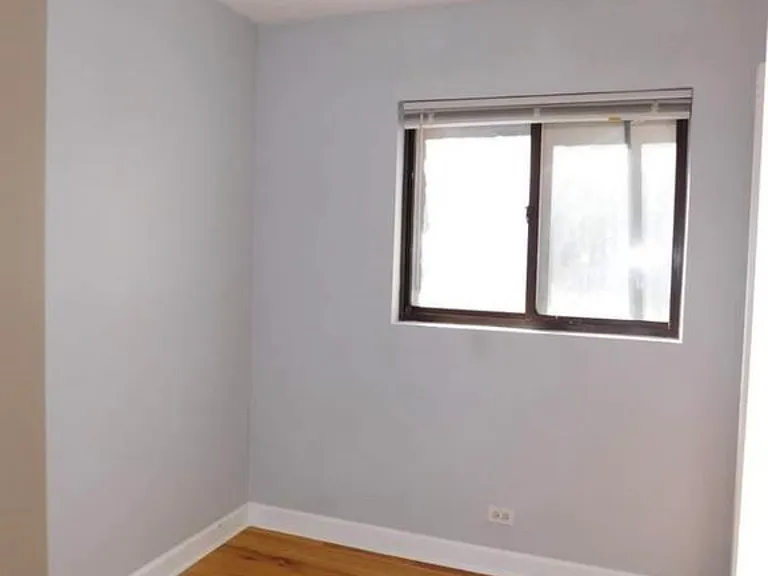 1851 W Chicago Ave #2R — Photo 5