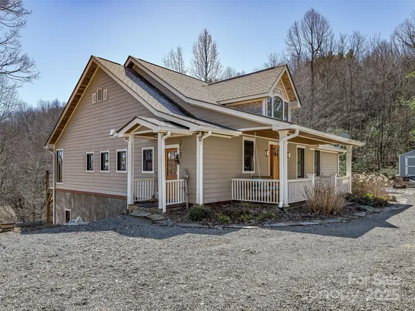 189 Prospectors Trl, Black Mountain, NC 28711