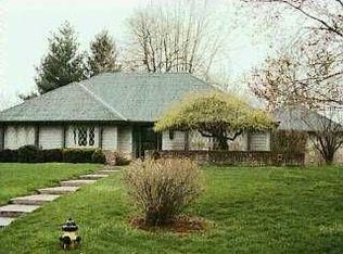 3014 Plumbrook Rd, Maumee, OH 43537