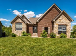 103 Finn Bridge Ct, Sellersburg, IN 47172